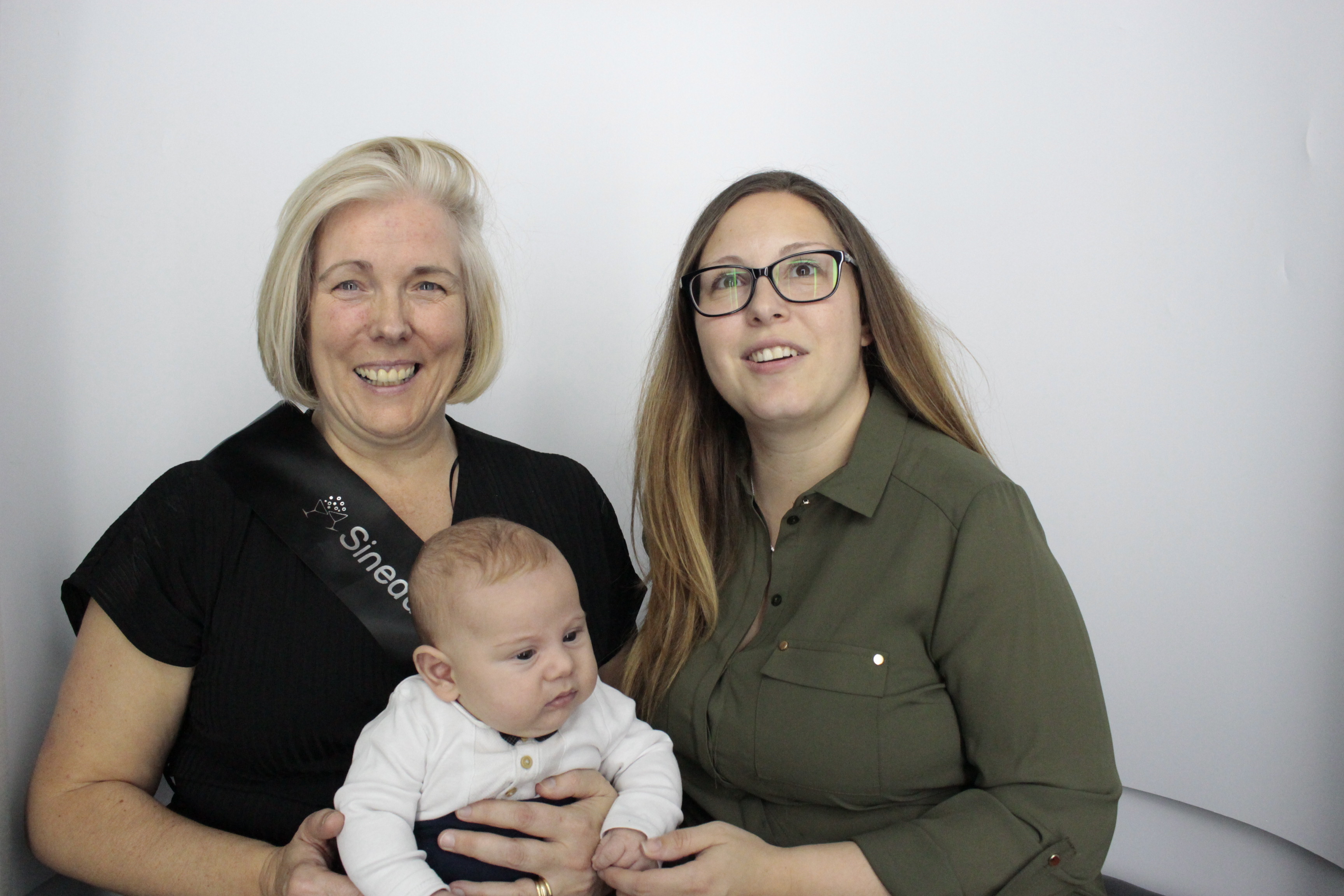 Sinead Byng 50th Birthday Party | View more photos from the event at gallery.myphotoboothexperience.co.uk/u/MyPhotoBoothExperienceLtd/Sinead-Byng-50th-Birthday-Party